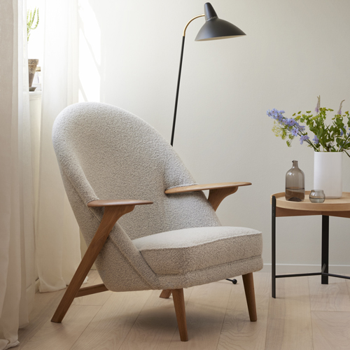  Accent + Lounge Chairs