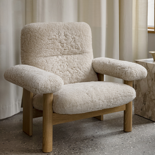  Lounge Chairs