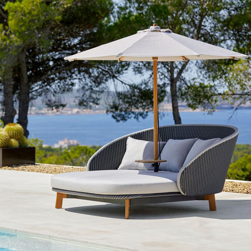 Outdoor Daybeds